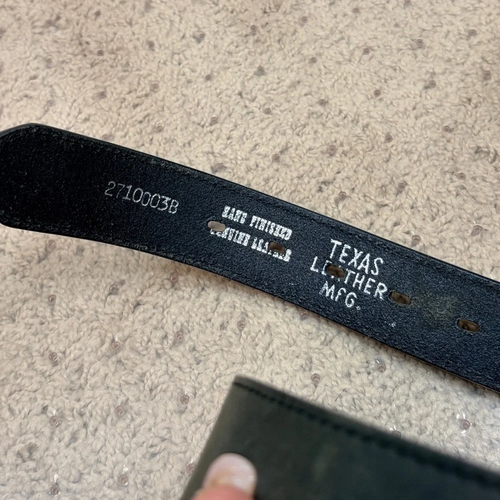 TEXAS Leather Mfg. Black and Brown Western Leather Belt with Silver Accents M/L